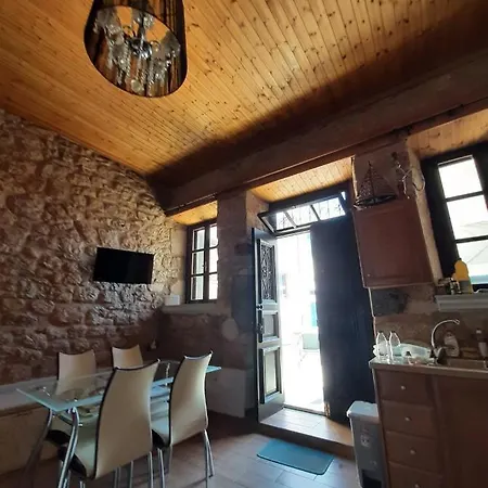 Casa Nikolou Casa vacanze Chalki Town