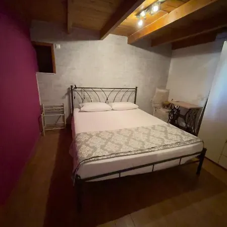 Casa Nikolou